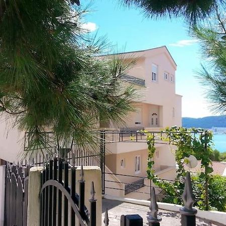 Comfort Apartments بار المظهر الخارجي الصورة