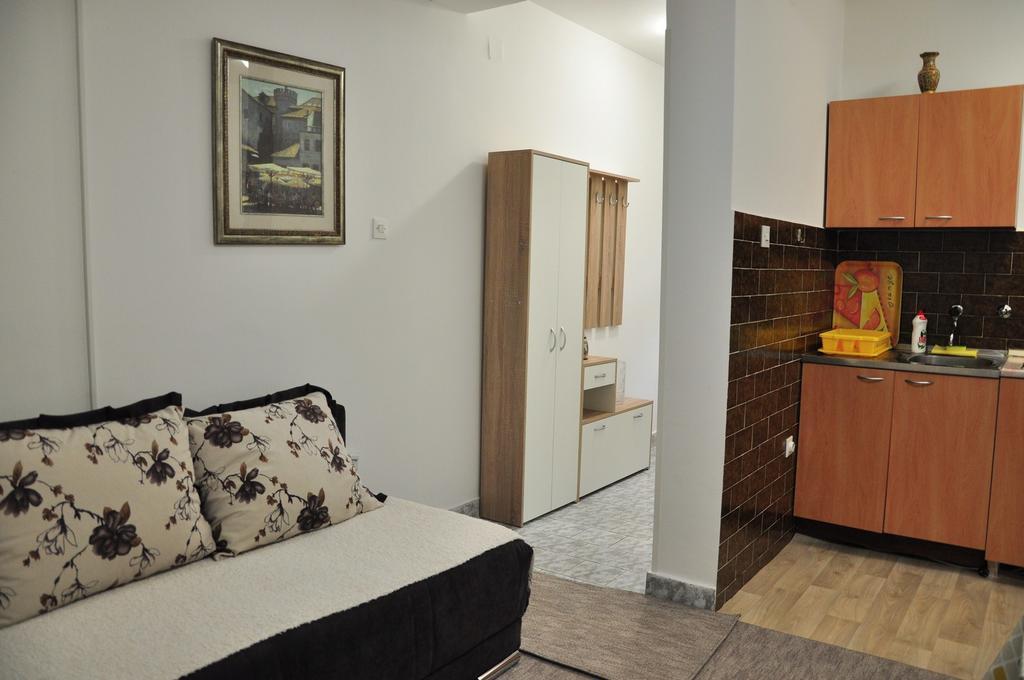 Comfort Apartments بار المظهر الخارجي الصورة
