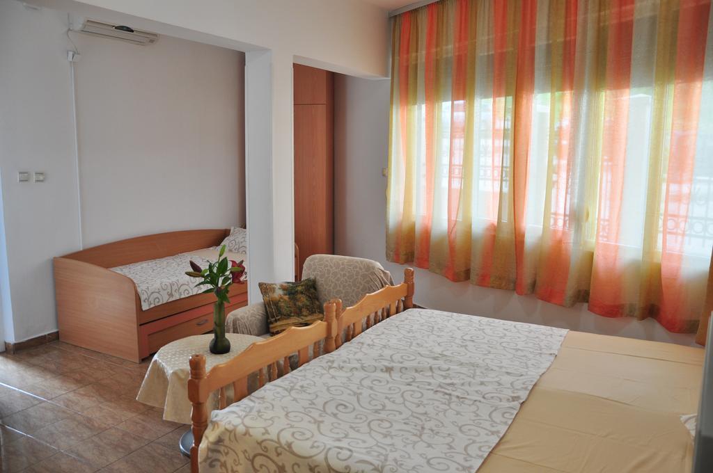 Comfort Apartments بار المظهر الخارجي الصورة