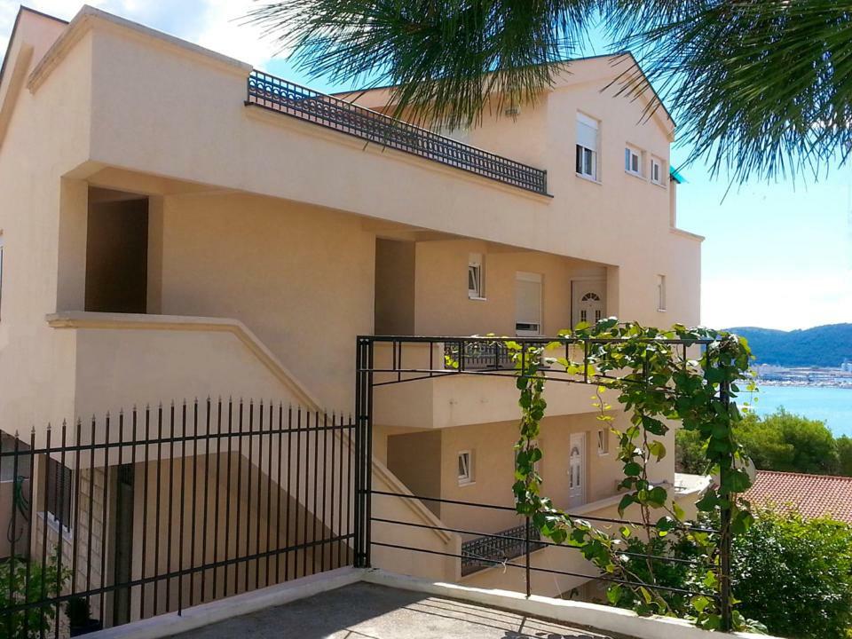 Comfort Apartments بار المظهر الخارجي الصورة